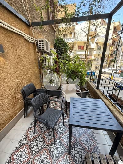 محل للايجار في الاشرفية High end finishing Shop for rent in Achrafieh