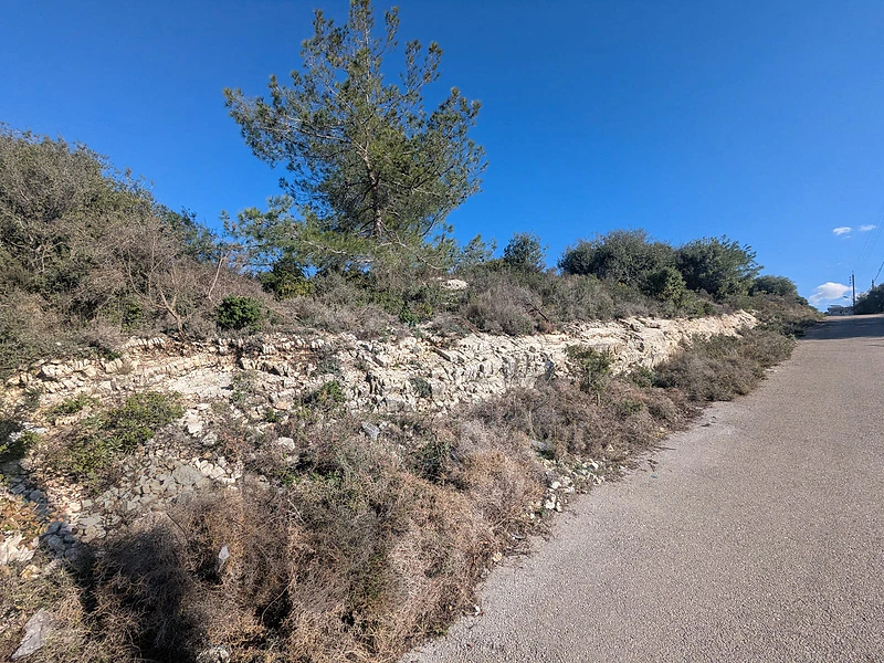 Land in Blat | Zoning: Residential, Villa | Build Ratio: 15/30