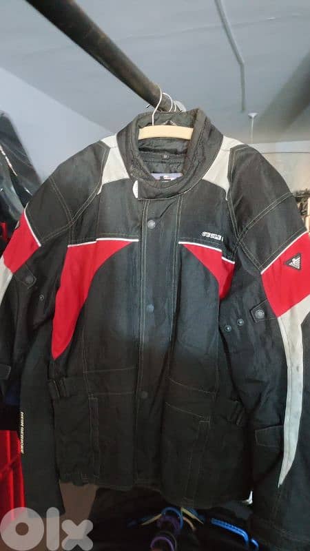 moto vest and pants 20$ 4