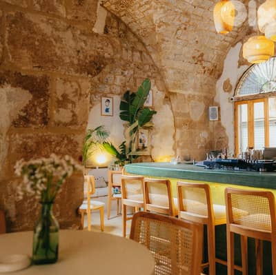 Shop for rent in Batroun RC82 محل  للإيجار في البترون