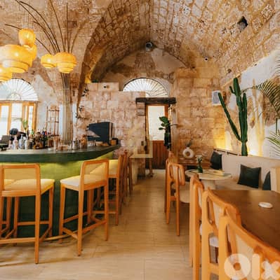 Shop for rent in Batroun RC82 محل  للإيجار في البترون