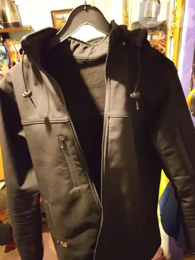 Black Jacket.