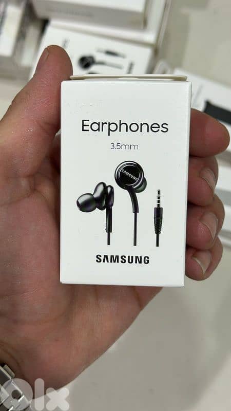 Earphones samsung 3.5mm black 0