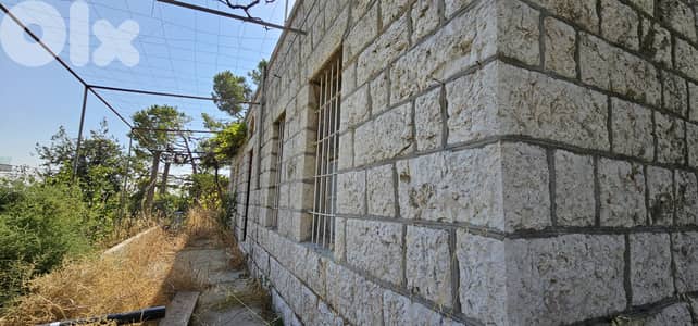 RWK187GZ - Land with Old house for sale in Kfardebian