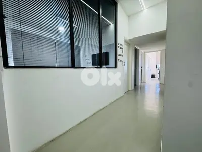 JH25-4601 Unfurnished Office 95m2 for rent in Sin l Fil, $ 1000 cash