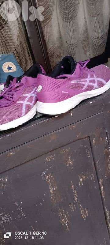ASICS GEL-EXCITE 9 WOMEN'S  RUNNING Shoes size 40.5 1