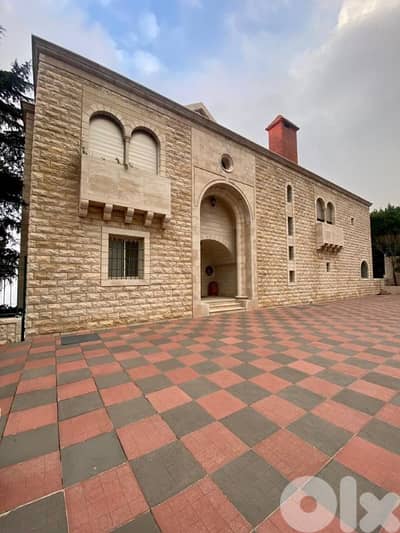 RWK121EN - Luxurious villa for sale in Ghosta