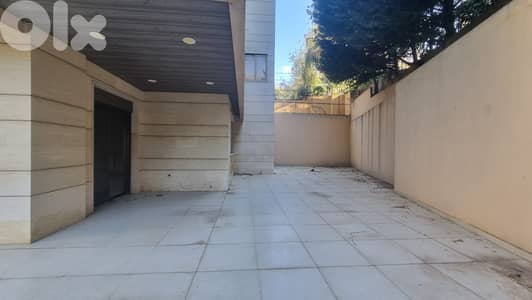 Apartment for sale in Mazraat Yachouh - شقة للبيع في مزرعة يشوع