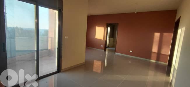 Apartment for sale in Bouar - شقة للبيع في بوار