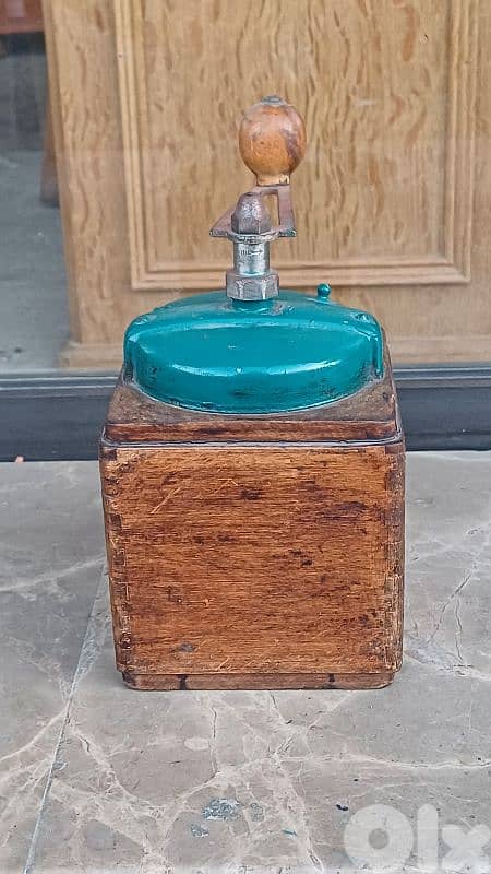 antique 7