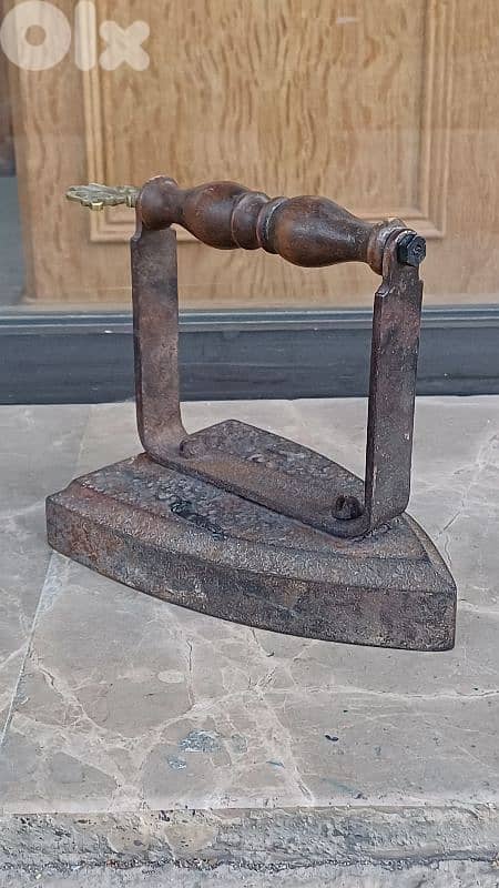 antique 0
