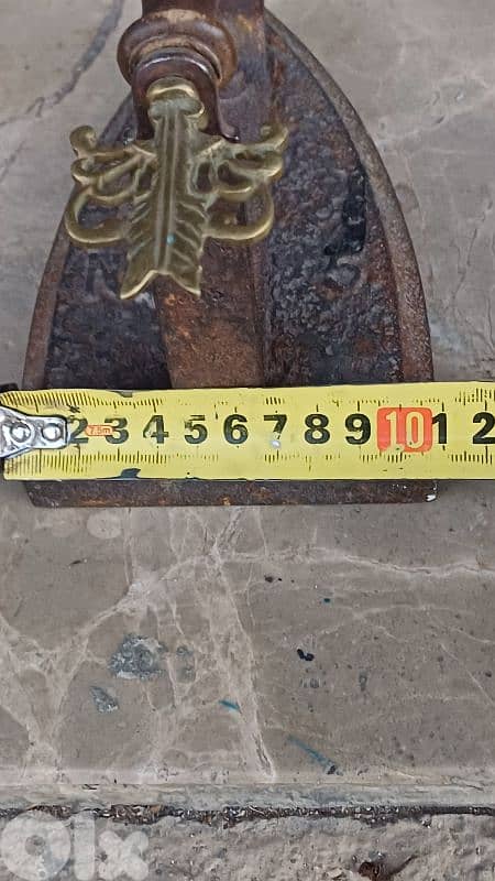 antique 8