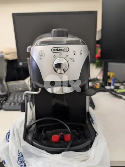 DeLonghi used espresso coffee machine