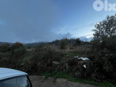 أرض للبيع في شويا / زغرين Land for sale in Zeghrine / Chweya