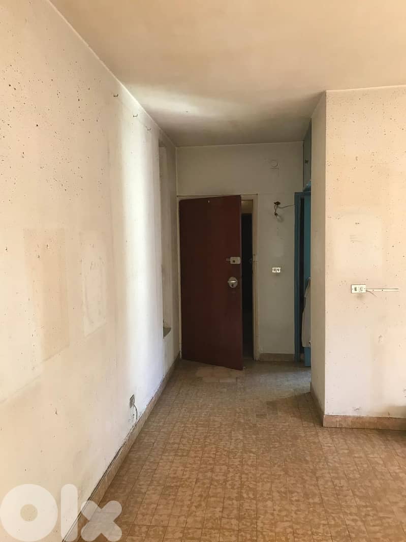 INVEST CALL!! BLISS CLOSE TO AUB UNIVERSITY / NEED RENOVATI , (HA-329) 0