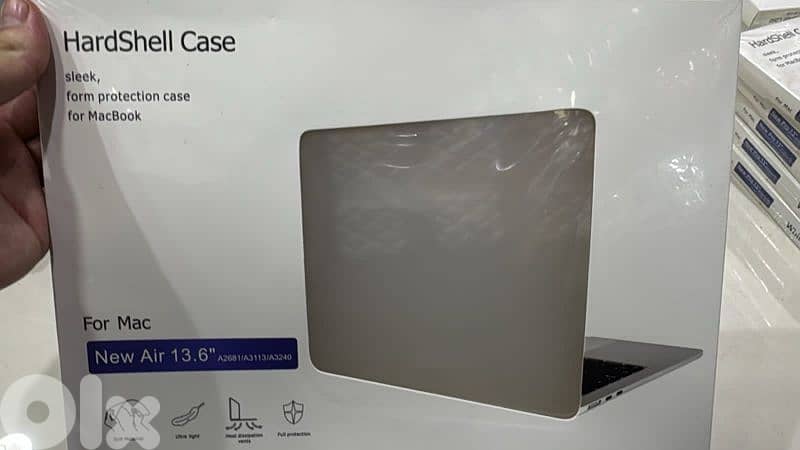 hardshell case macbook air 13.6 matte 0