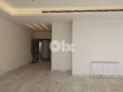 270sqm Luxurious Apartment with Terrace for Sale in Adma Open View