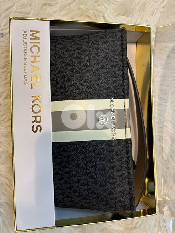 micheal kors waist bag 0