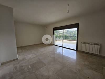 Beautiful Apartment with Garden in Broummana for sale