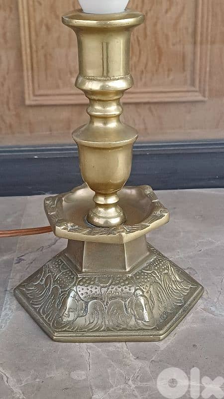 antique 8