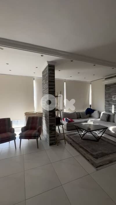 ​Raouche 160m2 Luxury Renovated - شقة فخمة مجددة +Video