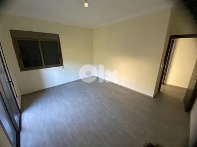 Adma, Spacious Apartment for sale, totally new inside not been used