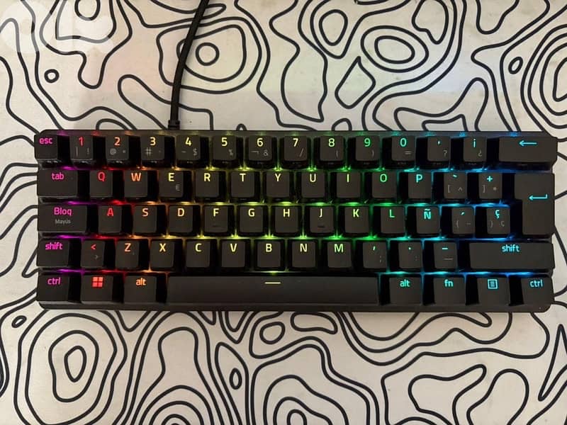 razer huntsman mini keyboard like new 0