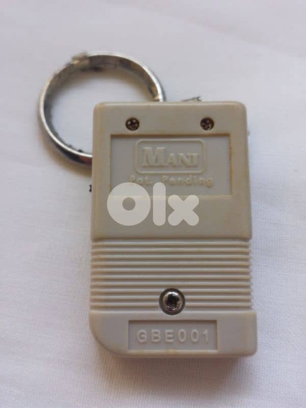 Vintage Gameboy keychain watch (+Nintendo card club) - Not Negotiable 2
