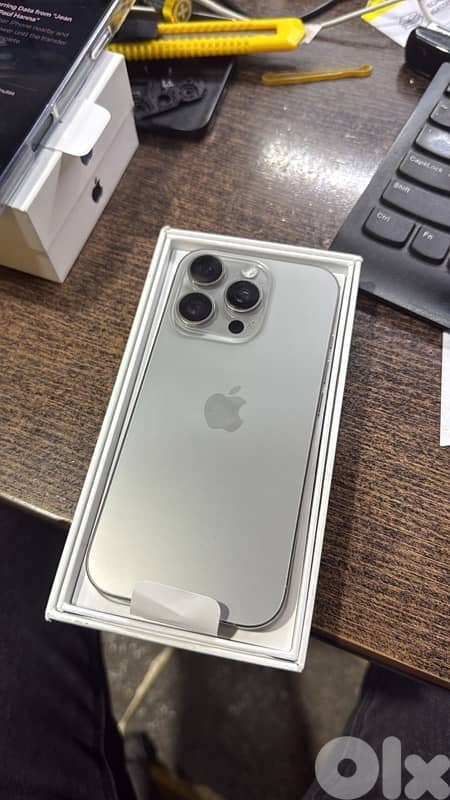 Iphone 16 pro 256 gb natural titanium 0