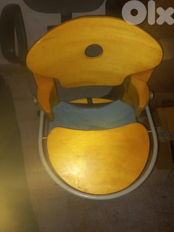 high chair 0