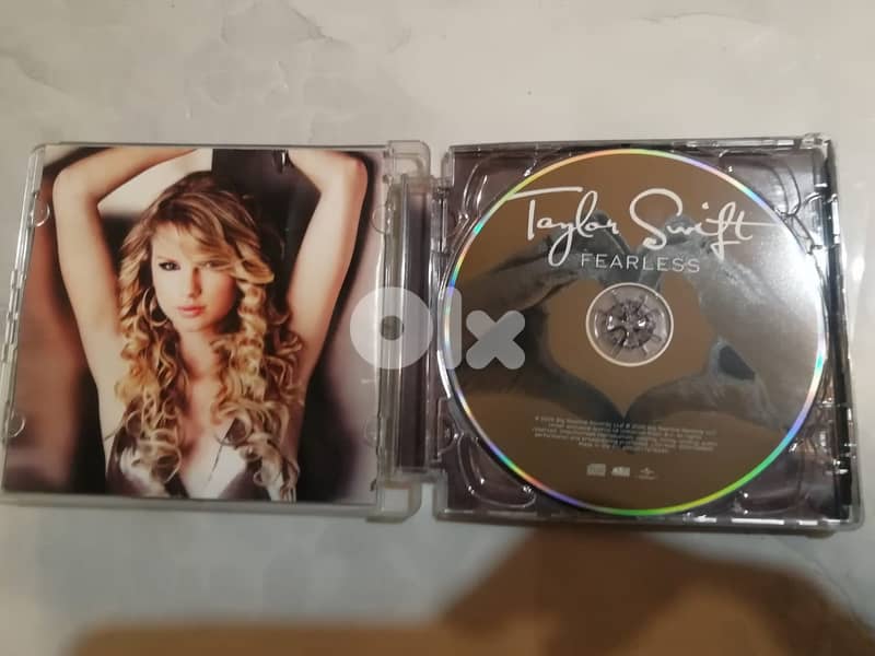 Taylor Swift – Fearless CD 1