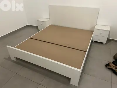 تخت مجوز جديدة من المعمل بافضل الاسعار