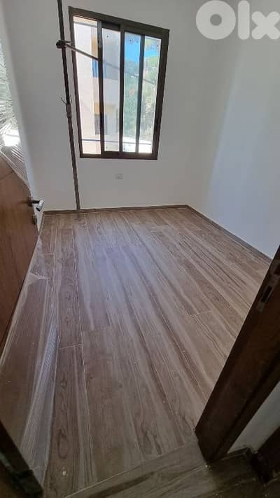 Apartment for sale in baabdat شقة للبيع في بعبدات