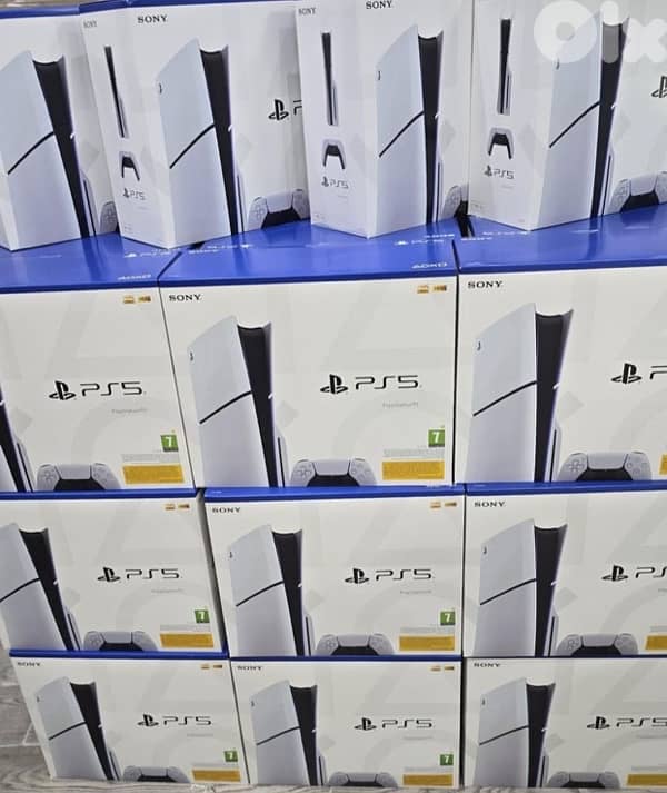 PlayStation 5 + cd games free 0