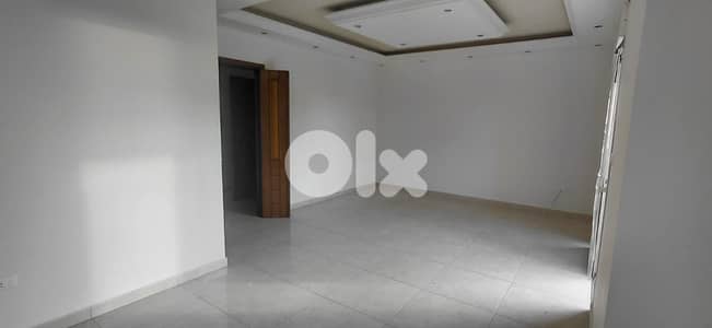 Apartment for sale in Amchit  - شقة للبيع في عمشيت