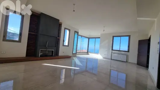 GMC165MAN Apartment for sale in Ain Aar - شقة الفاخرة للبيع في عين عار