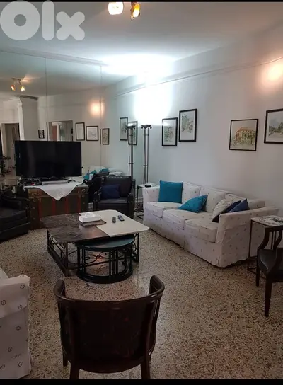 شقة للبيع في الاشرفية Decorated apartment for sale in Achrafieh