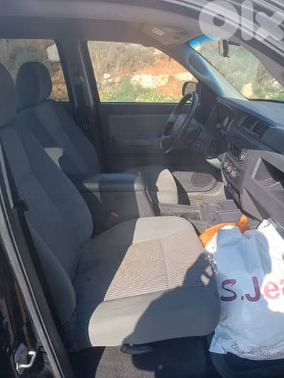 Dodge Dakota 2011 V6 4WD