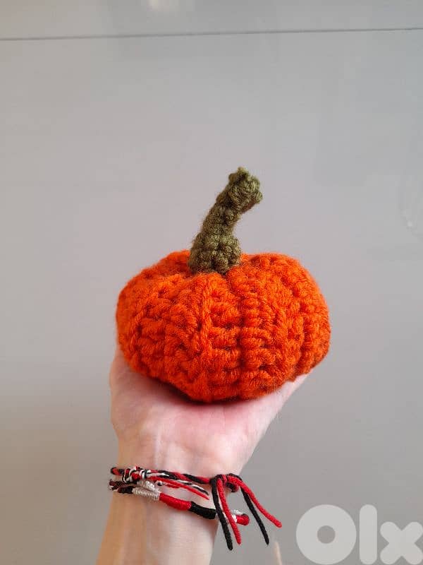 handmade crochet pumpkin set 1
