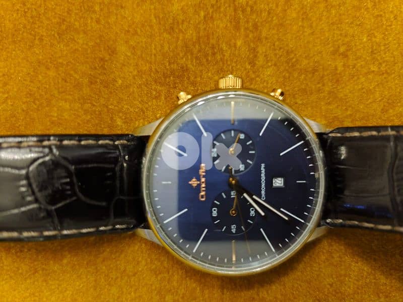 omorifia chronograph,44mm,in excellent condition 0
