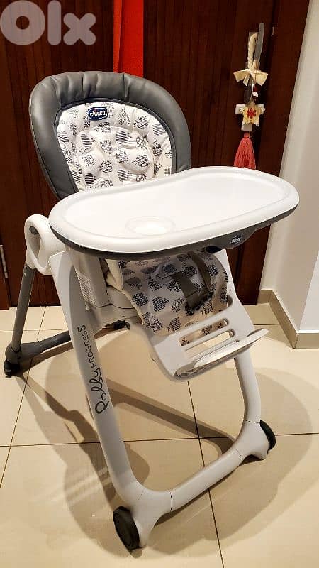CHICCO HIGHCHAIR 2