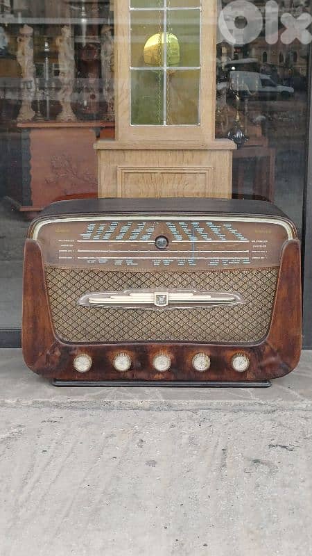 antique 0