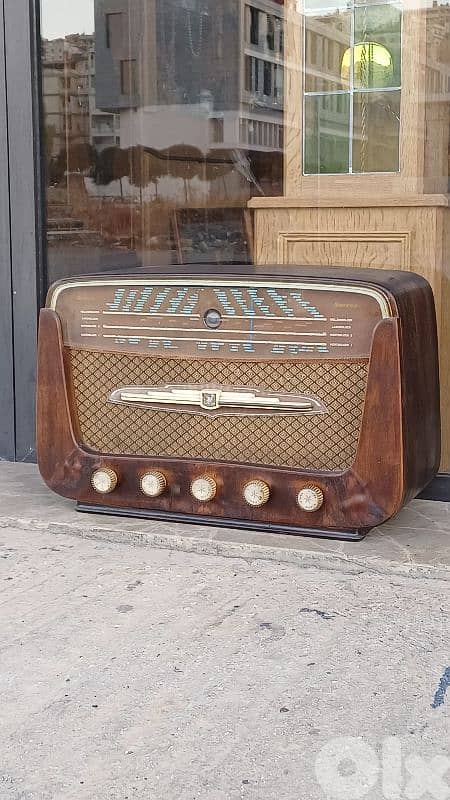 antique 7