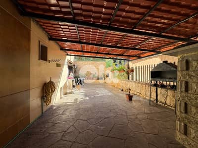 L19979 - Decorated High-End Apartment For Sale in Mansourieh