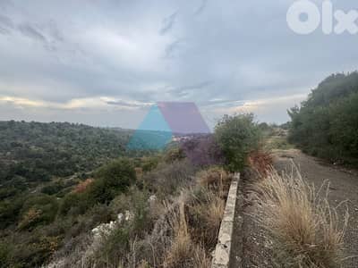 1020m2 Catchy land+mountain view4sale in Berbara/Jbeil - أرض في بربارا