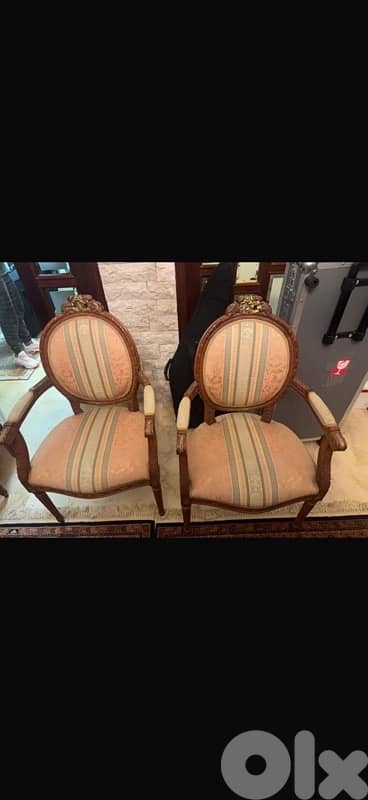 sofas & chairs 8
