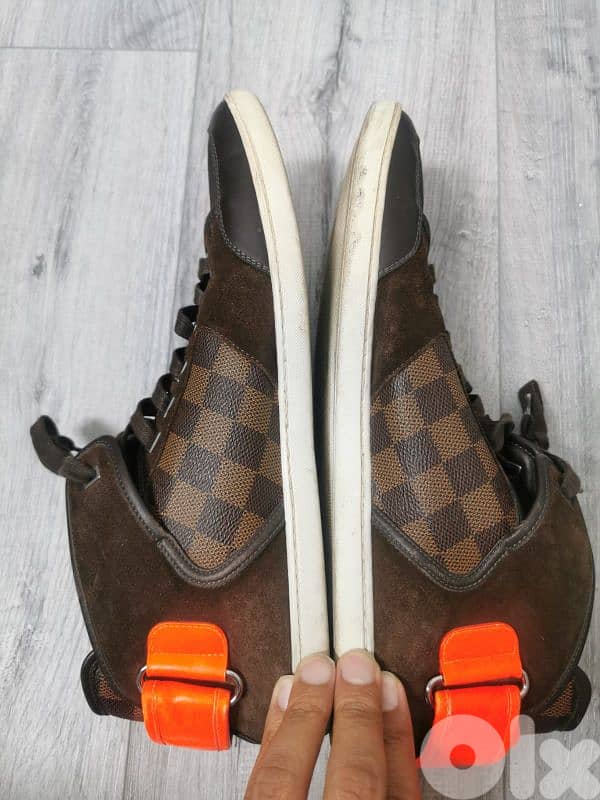 Louis Vuitton 1