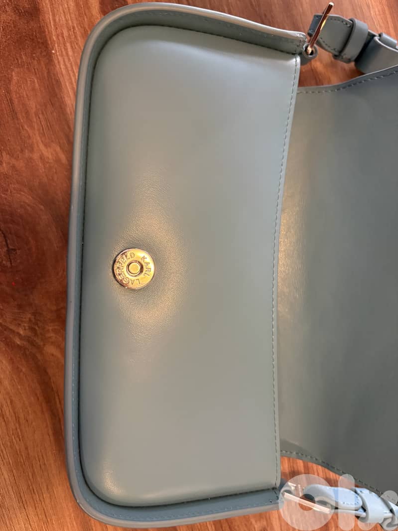 Karl bag 1