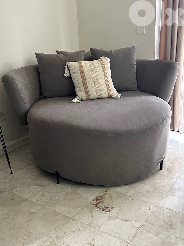 Modern Round Chaise Lounge Sofa / Cuddle Chair – Grey 0