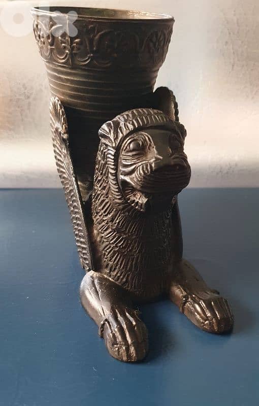 antique bronze 4